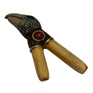Kuripe para rapé  madera palo santo resina y minerales k77